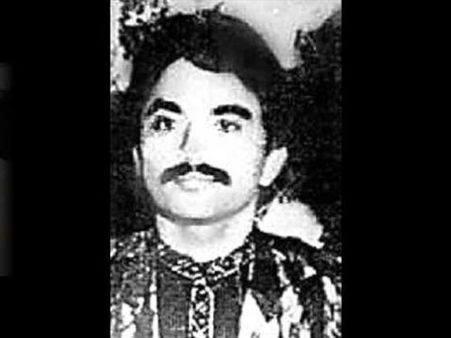 दाऊद के बाद अब छोटा शकील का इकलौता बेटा मुबश्शिर शेख बना मौलाना