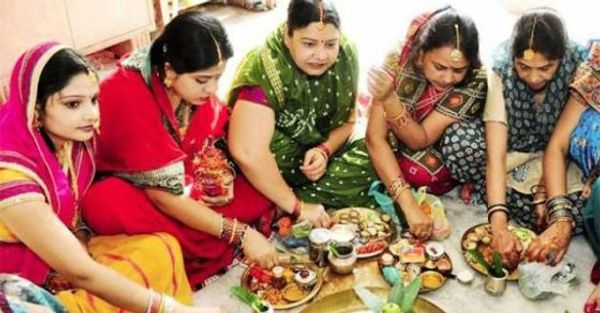 Kajari Teej 2018: पति के लंबी उम्र के लिए रखा जाता है ये व्रत, जानिए महत्व