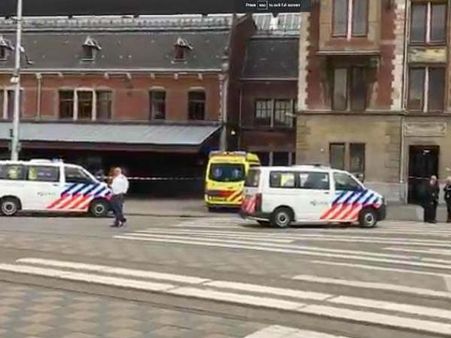 एम्‍सटर्डम के सेंट्रल स्‍टेशन पर चाकू से लोगों पर हमला, दो लोग घायल