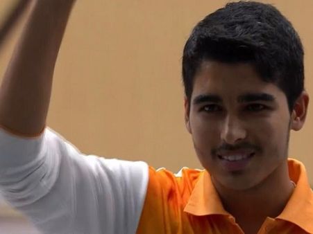 मेरठ के सौरभ ने एशियन गेम्स में जीता गोल्ड, योगी सरकार का 50 लाख और नौकरी देने का ऐलान