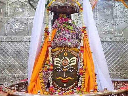 उज्जैनः भस्म आरती के पास के नाम पर कालाबजारी करते 5 ठग गिरफ्तार