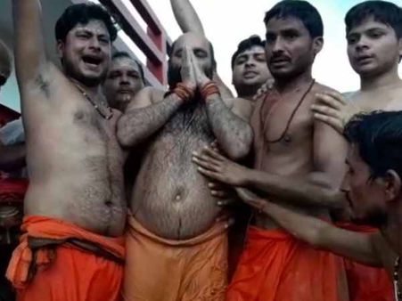 72 घंटे बाद भू-समाधि से बाहर आए मौनी स्वामी, राम मंदिर को लेकर दिया ये बयान