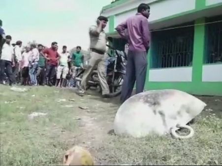 पश्चिम बंगालः मिदनापुर में TMC दफ्तर में बम ब्लास्ट, 2 कार्यकर्ता की मौत, 5 घायल