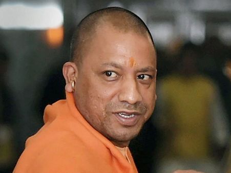 सदन में योगी आदित्यनाथ ने विपक्ष पर बोला हमला, कहा अपने नकारापन को छिपाने के लिए सपा कर रही है हंगामा