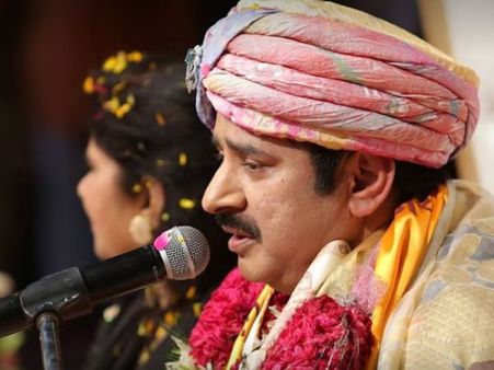 आसिफ खान से बना 'आशु गुरुजी', साइकिल रिपेयर छोड़ बन बैठा ज्योतिषी