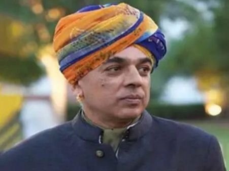 सिंह ने किया ऐलान, ‘कमल का फूल थी हमारी भूल’ महारानी की बढ़ी मुश्किलें