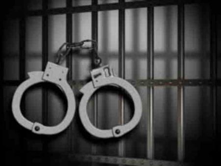 मोहर्रम में पुलिस पर किया था अवैध हथियारों से हमला, पकड़ में आए 37 आरोपी