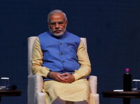 तेलंगाना: बस दुर्घटना में 52 की मौत, पीएम मोदी, राहुल गांधी, राष्ट्रपति ने जताया दुख