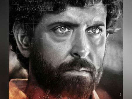 शिक्षक दिवस पर Super 30 का पोस्टर रिलीज, आनंद कुमार ने कही बड़ी बात