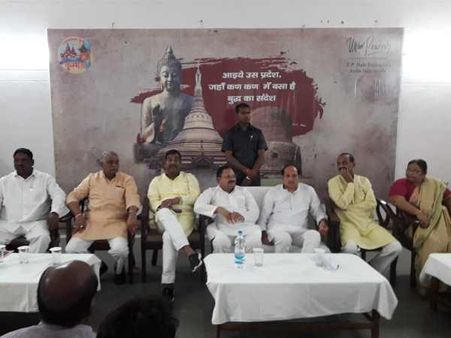 योगी के मंत्री का अखिलेश पर तीखा हमला, कहा- चाहे जितनी साइकिल यात्रा निकाल लें, उनसे कुछ नहीं होगा