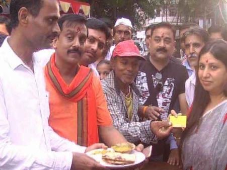 इलाहाबाद में शुरू हुई योगी थाली, 10 रुपये में मिलेगा भरपेट भोजन, गरीबों को मुफ्त