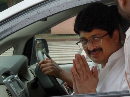 यूपी: नई पार्टी की मंजूरी के लिए राजा भइया ने चुनाव आयोग में दिया आवेदन, सवर्णों को लामबंद करने की है कोशिश