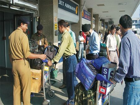 एयरपोर्ट पर अब आपका चेहरा बनेगा बोर्डिंग पास, आईडी दिखाने की जरूरत नहीं