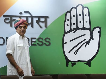 Rajasthan Assembly Elections 2018: मानवेंद्र सिंह और रामपाल जाट के कारण बिगड़ सकता है भाजपा का सियासी खेल