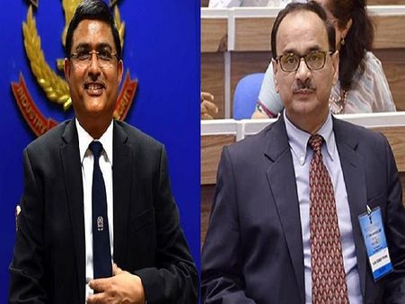 #CBIvsCBI:आलोक वर्मा से जुड़े दस्तावेज आज CVC को सौंपेगी CBI