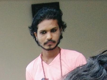 5 साल की मासूम लापता होने के 3 दिन बाद इंदौर थाने के नाले में मृत मिली, 'अंकल' पर दुष्कर्म के आरोप