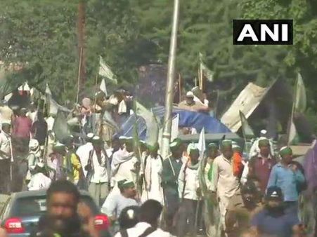 हरिद्वार से चली किसान यात्रा को दिल्ली में प्रवेश की इजाजत नहीं, पुलिस ने सील किया बॉर्डर