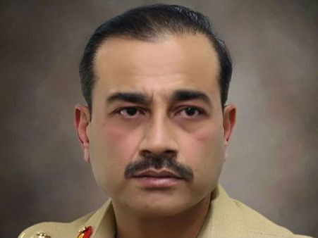 पीएम हाउस की कार और भैंसें बेचने वाले इमरान खान, ISI के नए चीफ को नहीं चुन सकते हैं! 
