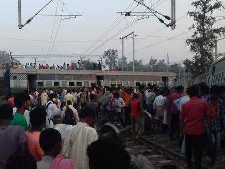 रायबरेली रेल हादसा: चश्मदीद ने बताया, हादसे में उजड़ गया बिहार का एक परिवार