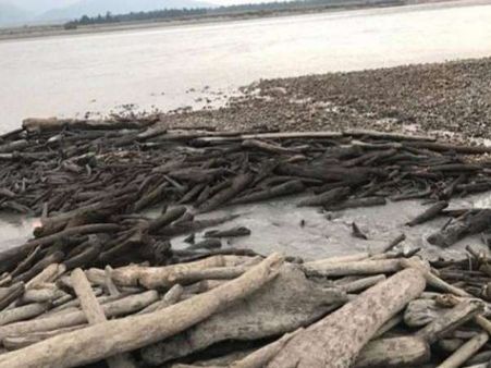 भूस्खलन के बाद चीन में रुका ब्रह्मपुत्र नदी का पानी, अरुणाचल प्रदेश पर मंडराया बाढ़ का खतरा