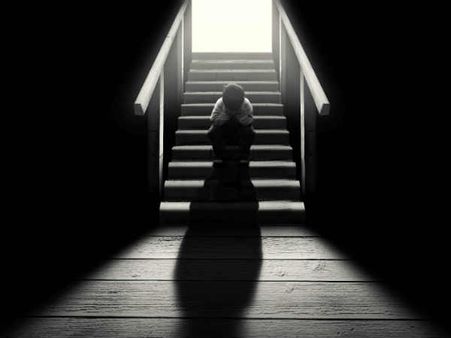 अब स्‍कूल तक पहुंचा #MeToo: पूर्व छात्र ने सुनाई आपबीती कहा- डायरेक्‍टर कहते थे संबंध बनाओ तो जिंदगी बदल जाएगी