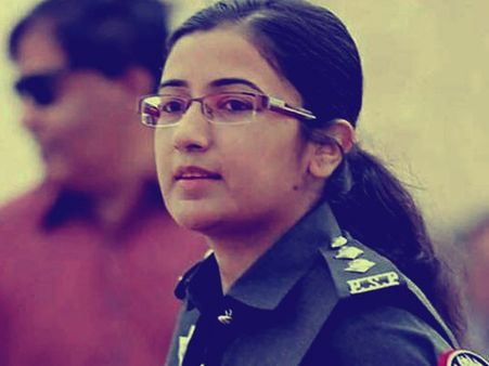 इस पाकिस्‍तानी पुलिस अधिकारी से इश्‍क कर बैठा चीन, मिल रहे शादी के प्रस्‍ताव