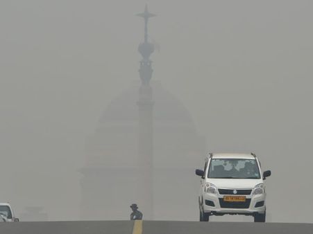 SMOG की चादर में लिपटी दिल्ली, प्रदूषण का स्तर फिर हुआ खराब