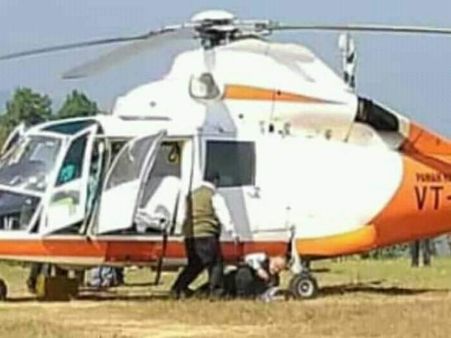 VIDEO: मिजोरम में चुनाव प्रचार के लिए पहुंचे अमित शाह, हेलीकॉप्टर से उतरते समय गिरे