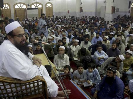 अमेरिकी उप-राष्‍ट्रपति माइक पेंस के साथ मुलाकात में पीएम मोदी ने किया पाकिस्‍तान और आतंकी हाफिज सईद का जिक्र