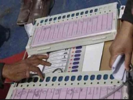 जानिए कितने करोड़पति ठोक रहे हैं मिजोरम चुनाव में ताल, कितनों पर आपराधिक मामले