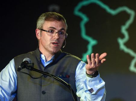 तालिबान के साथ वार्ता तो फिर जम्‍मू कश्‍मीर में अलगाववादियों के साथ बातचीत में क्‍या परेशानी- उमर अब्‍दुल्‍ला