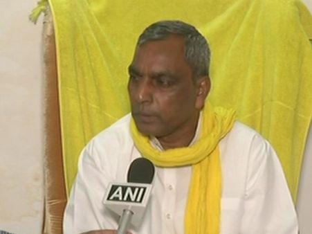 शहरों के नाम बदलने पर योगी सरकार के मंत्री बोले- 'पहले बीजेपी अपने मुस्लिम नेताओं के नाम बदले'