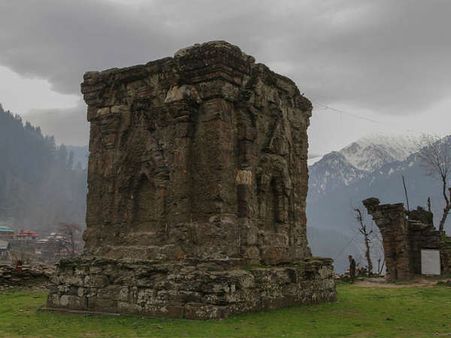 करतारपुर साहिब के  बाद शारदा पीठ की भी सौगात दे सकते हैं इमरान खान, जानिए हिंदुओं के लिए क्या है इसका महत्व 