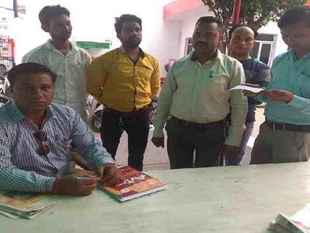 यूपी: परीक्षा में फेल हुए छात्र तो शिक्षक को दी जान से मारने की धमकी, मुकदमा दर्ज