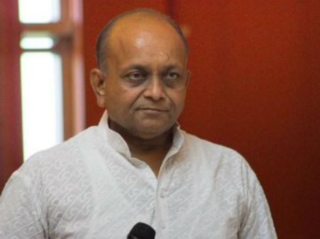 जाने-माने भजन गायक विनोद अग्राल का निधन, दो दिन से वेंटिलेटर पर थे