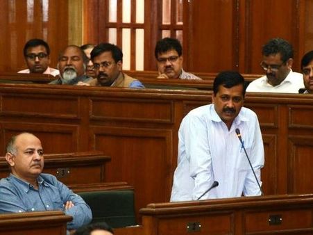 राजीव गांधी से भारत रत्न वापस लिया जाए, AAP विधायक ने दिया प्रस्ताव