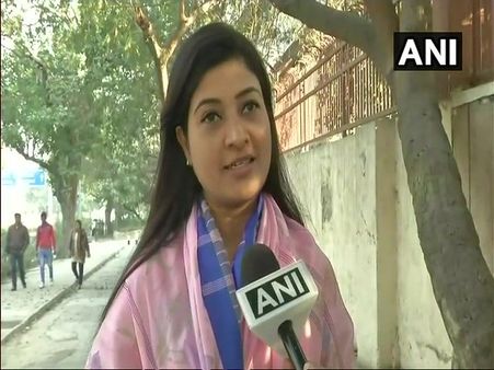 इस्तीफे को लेकर जारी बहस के बीच क्या बोलीं अलका लांबा?