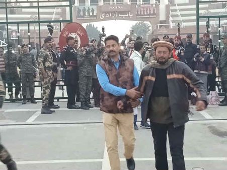 24 घंटे में केवल एक बार पेशाब की इजाजत, पाकिस्तानी जेल में टॉर्चर की कहानी हामिद की जुबानी