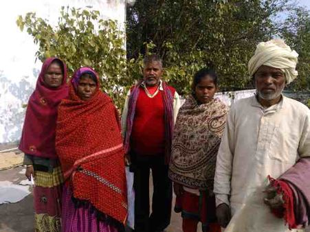 बिहार: मुर्दे को जिंदा नहीं कर पाई बेटी, मां को डायन बता परिवार को सर्दी में किया बेघर