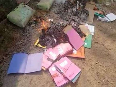 छत्तीसगढ़: बंगला खाली करने से पहले पूर्व गृहमंत्री पैकरा के आवास में जलाई गई सैकड़ों फाइलें