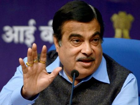 नितिन गडकरी का दावा, अगले तीन महीने में 80 फीसदी, 2020 तक पूरी साफ हो जाएगी गंग