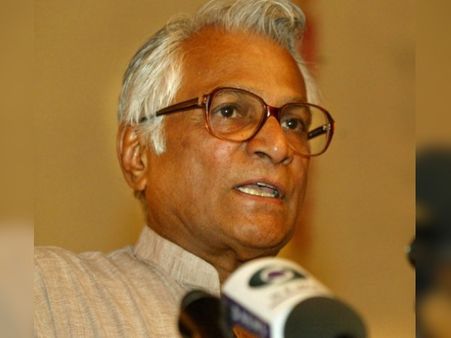 जॉर्ज फर्नांडिस: वो रक्षामंत्री, जिसने 18 बार 6600 मीटर ऊंचे सियाचिन ग्लेशियर का दौरा किया