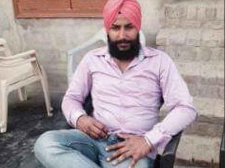 पंजाब: घर में बिखरी थी बीवी, बेटी और बेटे की लाशें, पति मिला गायब