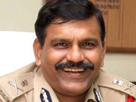 आलोक वर्मा की छुट्टी, एम नागेश्वर राव बने रहेंगे अंतरिम निदेशक