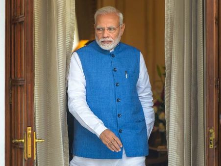 Upper Caste Reservation: गरीब सवर्णों से छल, कोर्ट से पास नहीं हो पाएगा आरक्षण