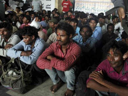 पाकिस्‍तान की जेलों में बंद 537 भारतीय कैदी, विदेश मंत्रालय ने दी जानकारी