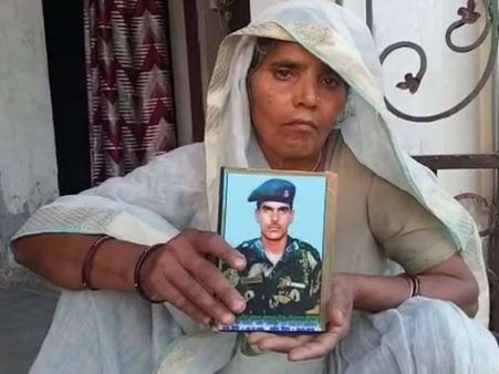 शहीद हेमराज के भाई बोले, 'न पेट्रोल पंप, न कोई स्मारक, दो-चार दिन बाद नेता और सरकार सब भूल जाते हैं'