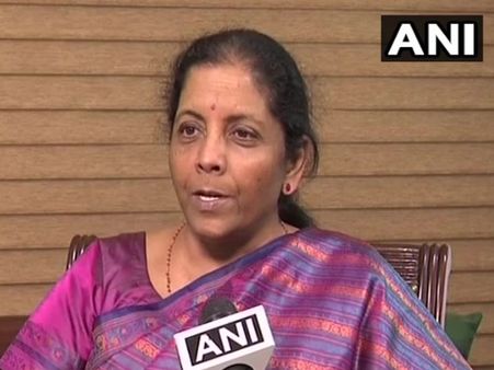 राफेल पर 'द हिंदू' ने डाउट पैदा करने के लिए आधा सच छापा: रक्षा मंत्री