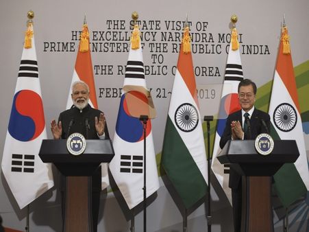 पीएम मोदी ने 'सियोल शांति पुरस्कार' में मिले 1 करोड़ 30 लाख रुपए 'नमामि गंगे' को दिए