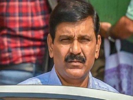 CBI के पूर्व अंतरिम डायरेक्टर नागेश्वर राव अवमानना के दोषी करार, SC ने लगाया एक लाख का जुर्माना